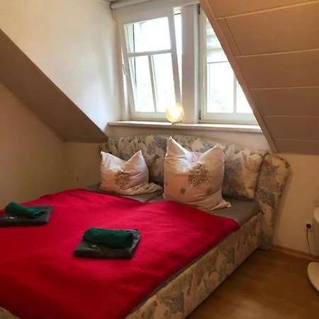 Tannhaeuser Hoerselhaeuschen 公寓